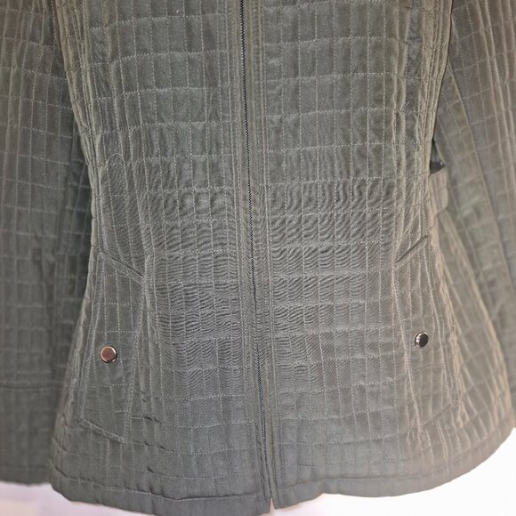 ST. JOHN'S BAY Long jacket, lined, waffled design, black in size Medium - Picture 14 of 16